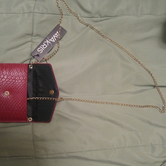 Red wallet purse - Picture 2 of 3